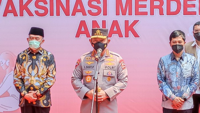 Kapolri Jenderal Listyo Sigit Prabowo (tengah)-(Wildan-detikcom)