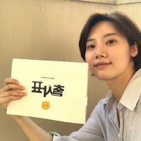 Kabar duka ini dirilis pertama kali oleh OSEN. Penyebab kematian Kim Mi Soo tidak diungkapkan. Namun, sang aktris dikabarkan akan disemayamkan secara privat seperti keinginan pihak keluarga.  Foto: dok. Instagram landscape_ent