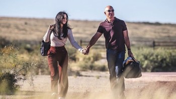 Tahun 2018, Bezos ketahuan selingkuh dengan Sanchez. Namun seiring rampungnya proses perceraian, mereka sudah move on dan melanjutkan kehidupan masing-masing. Bezos sudah lama terang-terangan menjalin hubungan dengan Sanchez. Foto: Instagram