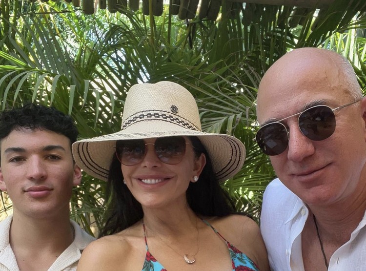 Lauren Sanchez Lauren Sanchez