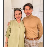 Serial Layangan Putus belakangan ini tengah banyak digandrungi oleh masyarakat. Mengangkat isu perselingkuhan, beberapa karakter dalam serial ini cukup mencuri perhatian, salah satunya karakter Bu Meri yang diperankan oleh Nita Sofiani. Foto: Instagram/@nitasofiani