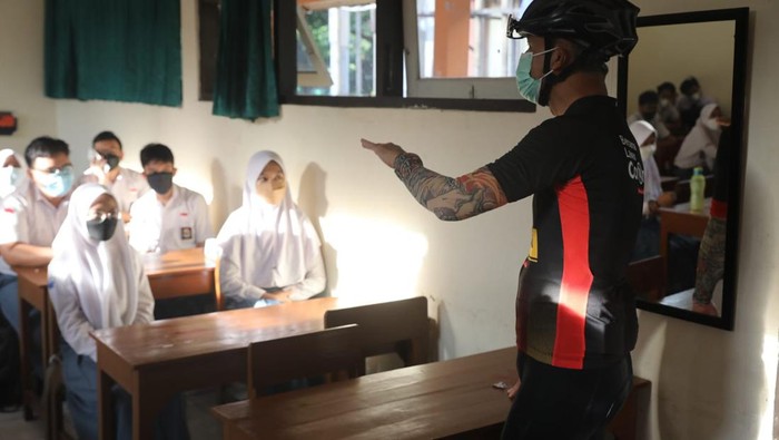 Pembelajaran tatap muka di Semarang.