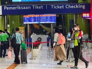 Update Corona RI 10 April: Tambah 1.071 Kasus Baru, Kasus Aktif 72.679