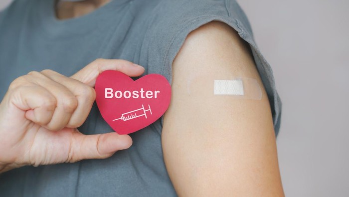 Vaksin Booster