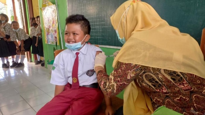 vaksinasi anak di blitar