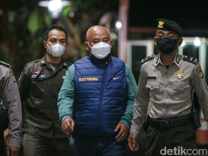 Tangkap Walkot Bekasi, KPK Sita Bukti Fantastis Uang Rp 5,7 M
