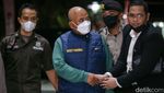 Momen Walkot Bekasi Rahmat Effendi Tiba di KPK