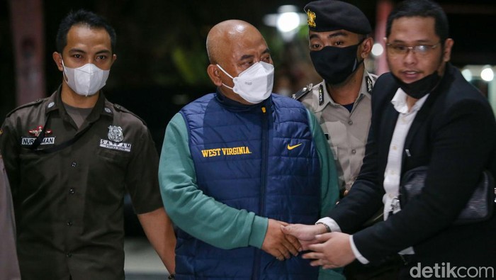 Walkot Effendi Tiba di KPK