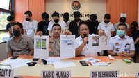 Tipu dan Peras Warga Modus VCS, 10 WN China-Vietnam Ditangkap di Batam