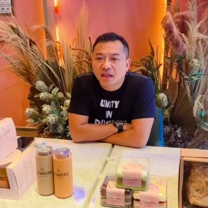 Anang Hermansyah Transplantasi Rambut Anang Hermansyah Kulineran di Turki