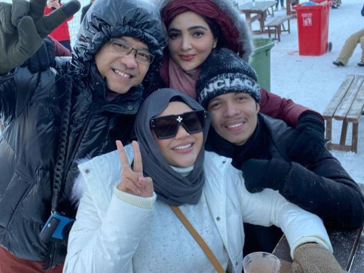 10 Momen Seru Anang Hermansyah Saat Kulineran di Turki