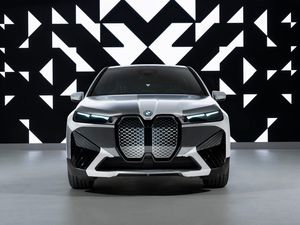 Jawaban BMW Soal Produksi Mobil Listrik di Indonesia