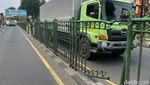 Duh, Kondisi Pagar Pembatas Jalan di Kota Bekasi Bikin Miris