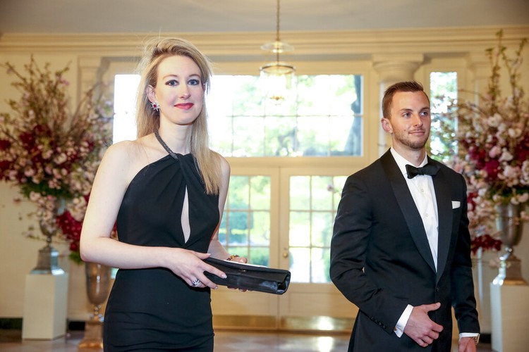 Elizabeth Holmes Elizabeth Holmes