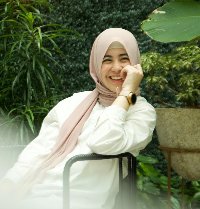 Gaya hijab Risty Tagor. Gaya hijab Risty Tagor.