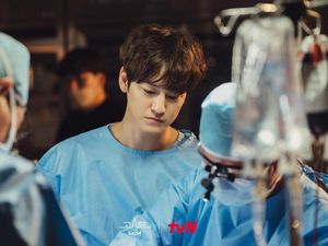 Ghost Doctor hingga Tunnel Tayang di Viu Januari 2022
