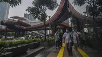 Dengan adanya revitalisasi JPO Kapal Pinisi tersebut, tangga yang curam dan sempit digantikan dengan ramp yang landai dan lebar. JPO ini juga akan dilengkapi dengan lift ekstra besar untuk memfasilitasi sepeda.
