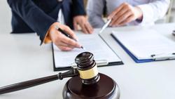 Wanita Ini Kaget, Ibunya yang Sudah Wafat Tercatat Menikah dengan Pamannya