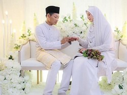 10 Foto Pernikahan Viral Mantan Murid dan Guru, Cinta Berawal dari Reuni