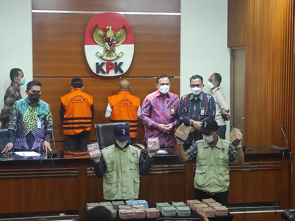 Konferensi pers penetapan tersangka Wali Kota Bekasi Rahmat Effendi (Azhar-detikcom)