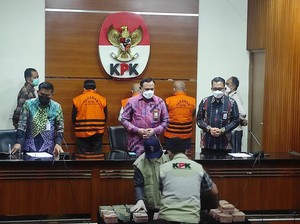 Daftar 14 Orang yang Kena OTT Kasus Suap Wali Kota Bekasi