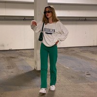 Selain itu, Leah Isadora Behn bahkan pernah diberi penghargaan sebagai beauty influencer of the year dari Vixen Influencer Awards 2021. Foto: Instagram