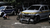 Priyanto yang menolak membawa Handi-Salsa ke rumah sakit setelah kecelakaan akibat tabrakan dengan mobil pelaku di kawasan Nagreg, Kabupaten Bandung, Jawa Barat, Rabu 8 Desember 2021. Dia juga yang memiliki ide keji membuang tubuh Handi-Salsa ke Sungai Serayu, Jawa Tengah.