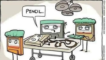 Menggulung kaset dengan pencil. Foto: Reddit