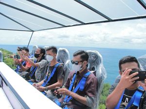 Sandiaga: Ngopi In The Sky Inovasi dari Destinasi di Luar Negeri