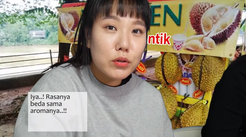 Orang Korea Cicip Durian, Tak Tahan Aromanya yang Tajam