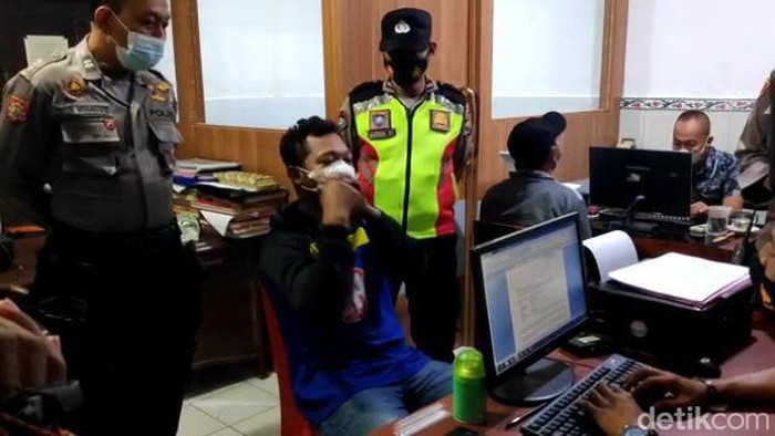 pembunuhan di surabaya