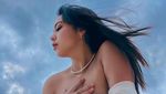 Potret Sarah Louise, Pacar Adik Bibi yang Sering Dinilai Terlalu Seksi