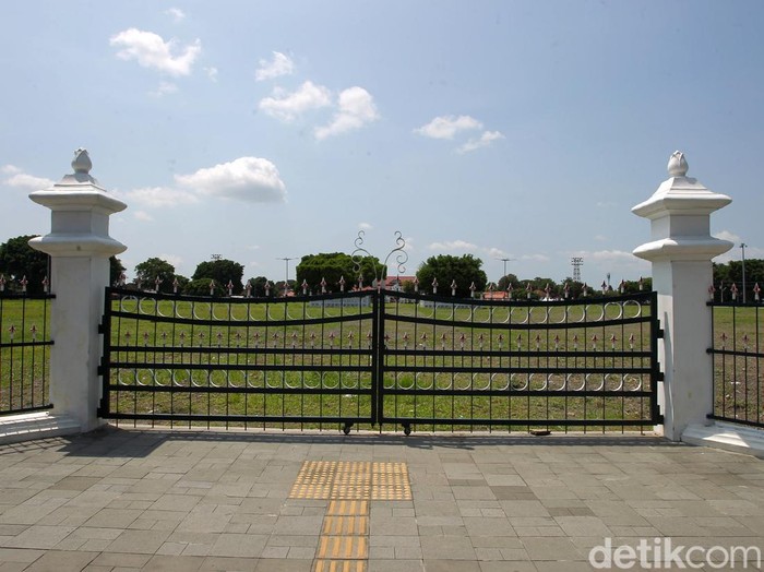 Media sosial ramai membicarakan penjualan virtual Alun-alun Utara Yogyakarta di situs nextearth.io. Bagaimana kondisi terkini di kawasan tersebut?
