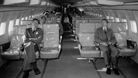 Salah satu pesawat yang digunakan Pan AM, Boeing 707 dengan kapasitas 165 pernumpang, (8/91958). Melansir dari www.panam.org, pada masa keemasannya, rute penerbangan Pan American mencapai 52 negara. Pada saat itu, Pan Am mempunyai 8.750 karyawan, termasuk di dalamnya divisi baru Afrika dan Air Ferry dengan pesawat berjumlah 162, stasiun radio atau cuaca sebanyak 192, serta 300 bandara. (Getty Images/Keystone)