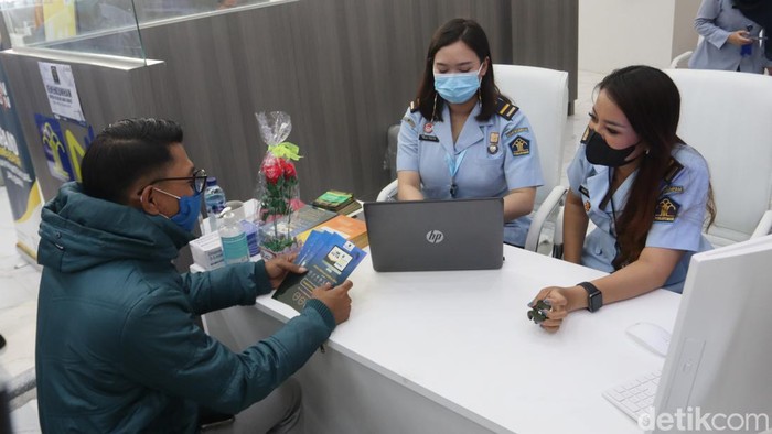Mal Pelayanan Publik (MPP) kembali diresmikan di pusat Kota Bandung, tepatnya di Jalan Cianjur. MPP baru ini diharapkan bisa memaksimalkan pelayanan publik kepada warga.