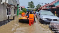 Banjir dan longsor yang melanda beberapa distrik atau kecamatan di Kota Jayapura, Papua terjadi sejak Kamis (6/1) sekitar pukul 22.00 WIT. Distrik yang terdampak meliputi Distrik Jayapura Utara, Jayapura Selatan, Abepura, Heram dan Muara Tami. (dok. BNPB)