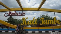 Ia berharap agar masyarakat setempat bisa memanfaatkan jembatan itu untuk mempermudah akses transportasi warga.