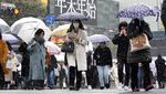 Di Bawah Rintik Salju Kota Tokyo