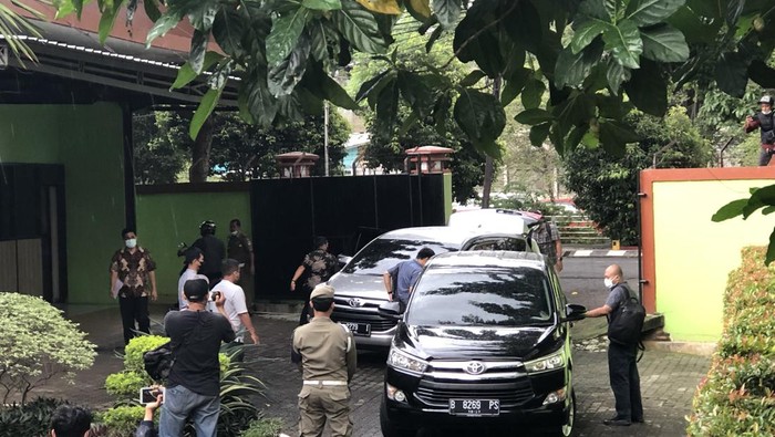 KPK geledah Pendopo Wali Kota Bekasi