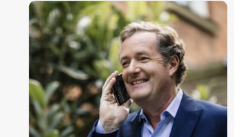 Presenter kenamaan asal Inggris, Piers Morgan, turut mengenang masa jaya BlackBerry di mana dulu dia pernah menjadi bintang iklannya. Foto: Twitter