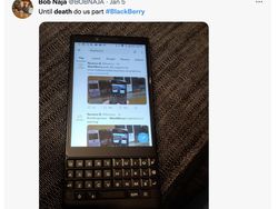 Kematian BlackBerry Bikin Para Mantan Berduka