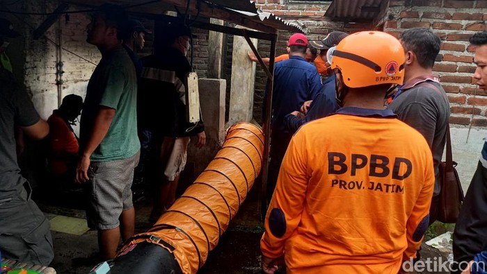 nenek ditemukan tewas di dalam sumur