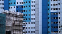 Jadi para pekerja migran yang kembali ke Indonesia wajiba karantina 10 hari di Rusun Nagrak.