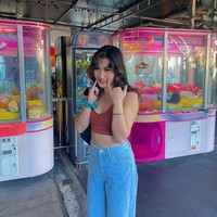 Tidak ada yang menginginkan cougar (sebutan untuk wanita lebih tua), tulisnya di keterangan video.Foto: Instagram @xoprincessapril