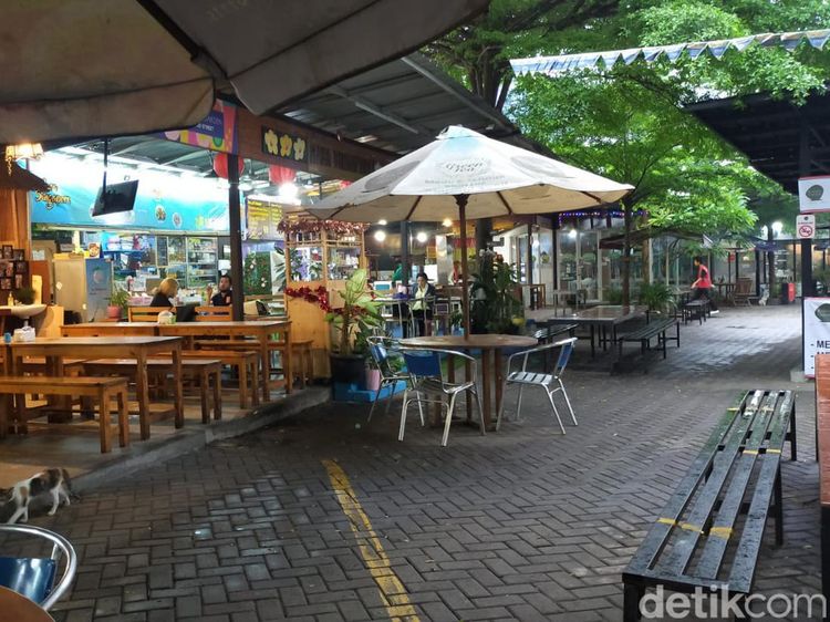 Potret Rasuna Garden: Kawasan Food Street Halal di Tengah Kota