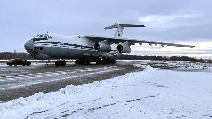 Aliansi militer yang dipimpin Rusia mengirimkan pasukan ke Kazakhstan untuk membantu memadamkan kerusuhan di negeri itu. Ini dilakukan seiring situasi di Kazakhstan memanas, dengan puluhan orang tewas ketika mencoba menyerbu gedung-gedung pemerintah.