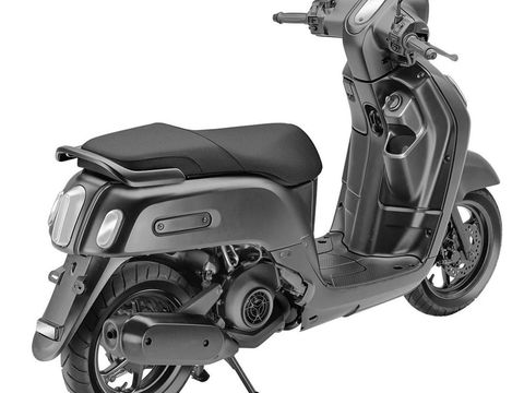 Sketsa skutik retro yang diduga Yamaha Fino terbaru