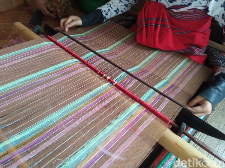 Sembalun yang Krisis Penenun