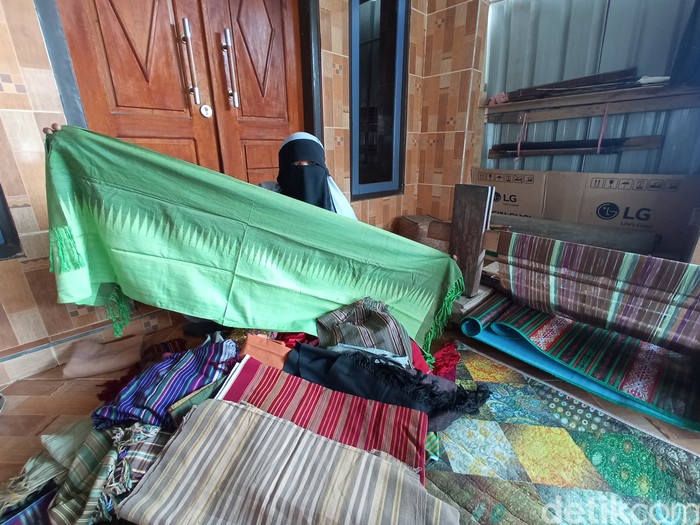 Tenun Sembalun