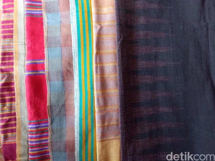 Tenun Sembalun Tenun Sembalun